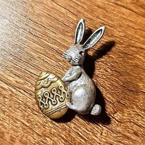 Vintage Cast Iron Silver Easter Bunny Brooch